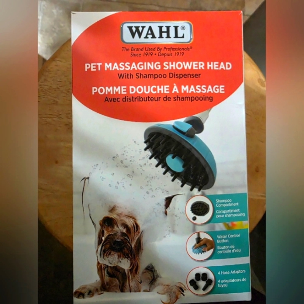 Wahl Blue and Black Pet Massaging Shower Head Bath Accessory